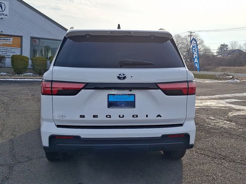 Used 2023 Toyota Sequoia SR5 image 5