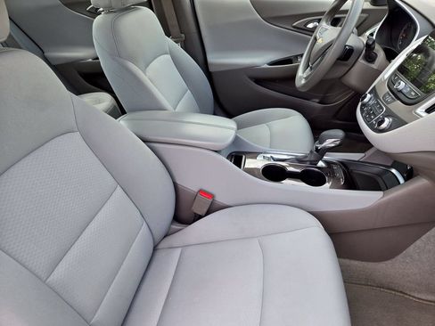 Used 2024 Chevrolet Malibu LT FWD image 19