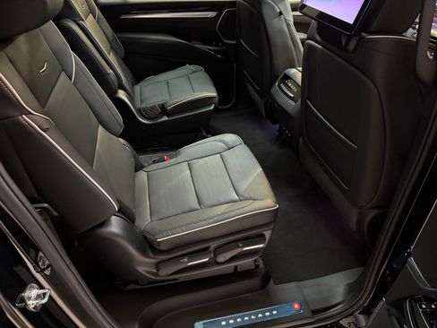 New 2026 Cadillac Escalade ESV Luxury w/ Touring Package image 58