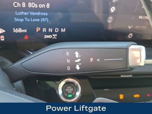 Used 2025 Buick Envision Preferred AWD/4WD image 12