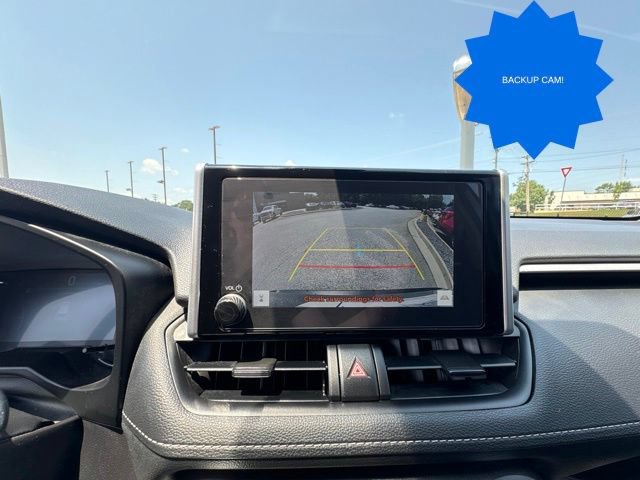 Used 2025 Toyota RAV4 LE FWD image 19