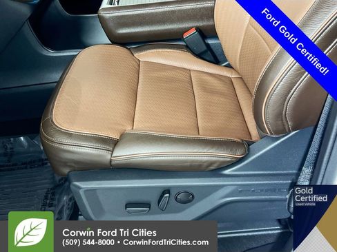 Used 2025 Ford Expedition Max King Ranch image 24