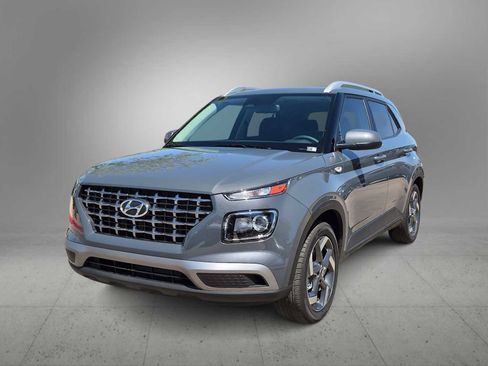 New 2026 Hyundai Venue SEL FWD image 4