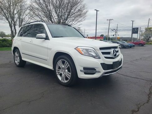 Used 2014 Mercedes-Benz GLK 350 4MATIC image 1
