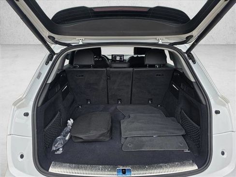 Certified 2025 Audi Q5 e Premium Plus AWD/4WD image 22
