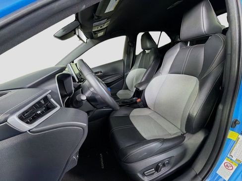 Used 2020 Toyota Corolla XSE image 13