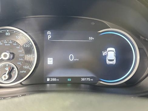 Used 2025 Genesis GV70 2.5T image 18