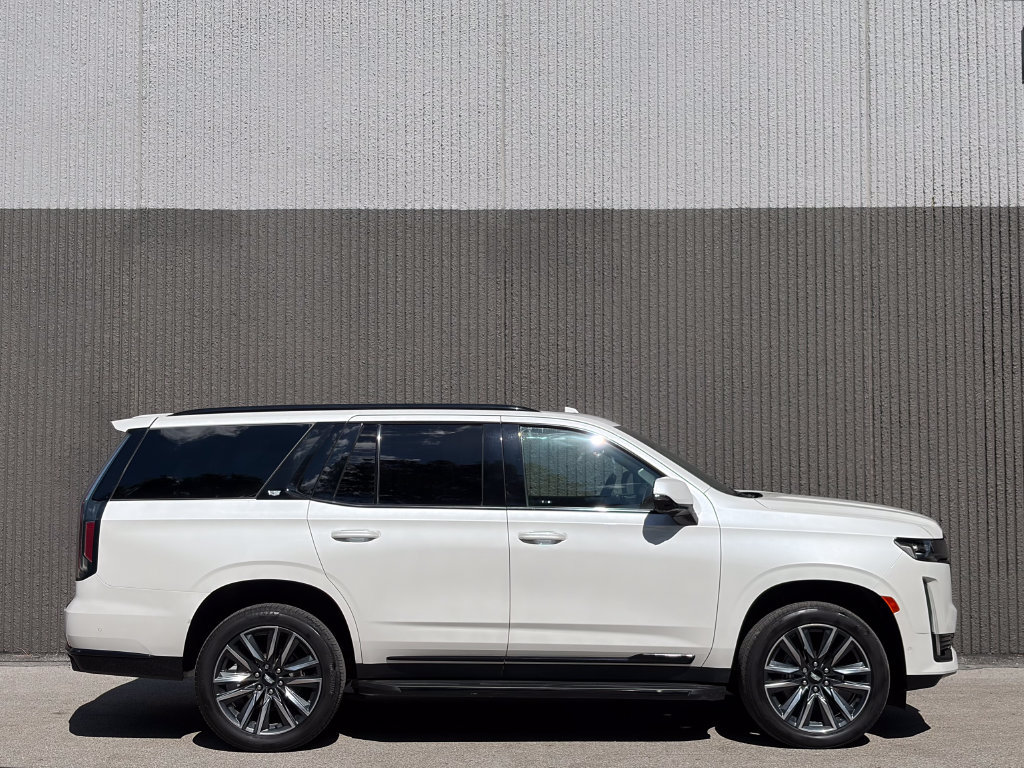 Used 2022 Cadillac Escalade Sport Platinum AWD/4WD image 9