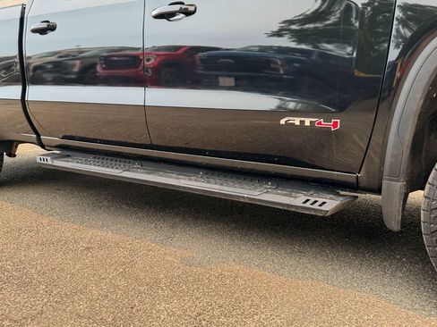 Used 2023 GMC Sierra 1500 AT4 w/ AT4 Premium Package AWD/4WD image 12