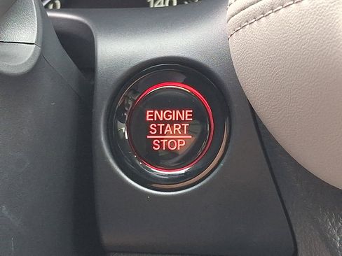 Certified 2026 Honda HR-V LX image 22