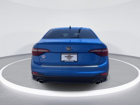 Used 2023 Volkswagen Jetta GLI Autobahn FWD image 6