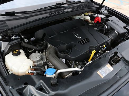 Used 2020 Lincoln Continental Reserve image 66