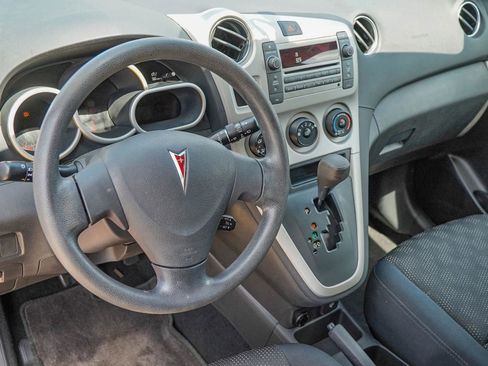 Used 2009 Pontiac Vibe w/ Preferred Package image 18