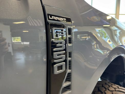 Used 2023 Ford F350 Lariat w/ Sport Appearance Package AWD/4WD image 36