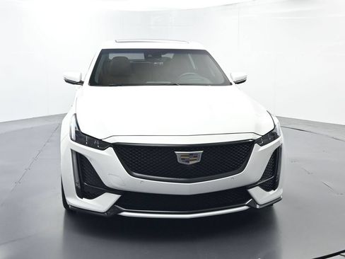 Used 2022 Cadillac CT5 V w/ Platinum Package RWD image 18