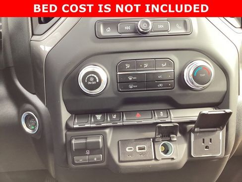 New 2025 GMC Sierra 3500 Pro w/ Convenience Package image 24