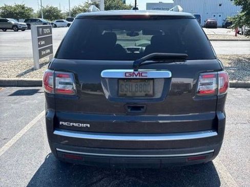 Used 2016 GMC Acadia SLE FWD image 3