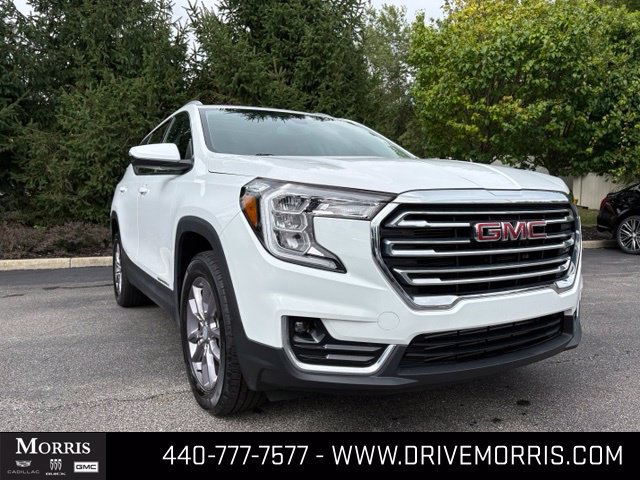 Used 2023 GMC Terrain SLT w/ Infotainment Package II AWD/4WD image 12