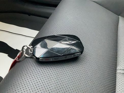 New 2026 Genesis G70 2.5T image 25