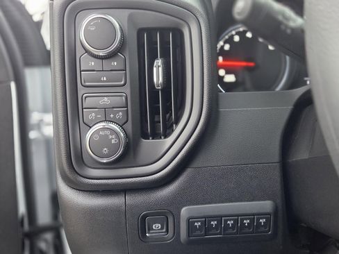 New 2026 GMC Sierra 3500 Pro w/ Convenience Package AWD/4WD image 34