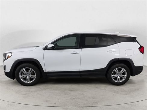 Used 2018 GMC Terrain SLE image 2