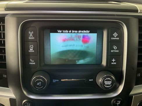 Used 2016 RAM 2500 SLT image 22