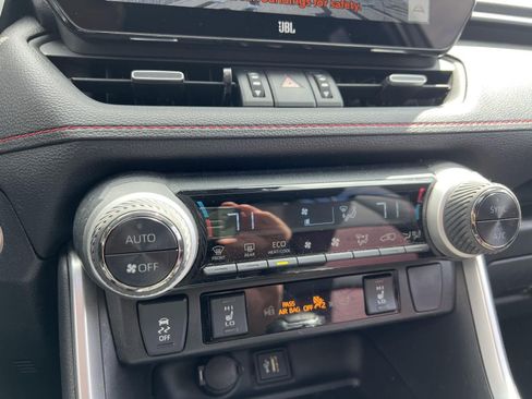 Used 2024 Toyota RAV4 XSE w/ Weather Package AWD/4WD image 17