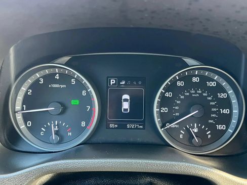 Used 2018 Hyundai Elantra SEL FWD image 23