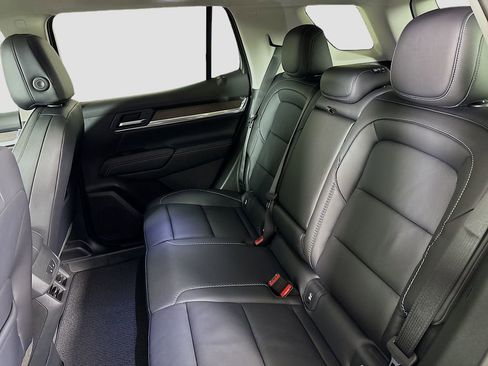 New 2026 GMC Terrain Denali w/ LPO, Black Badging Package image 24