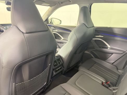 Used 2025 Audi Q5 Premium Plus w/ Premium Plus image 22