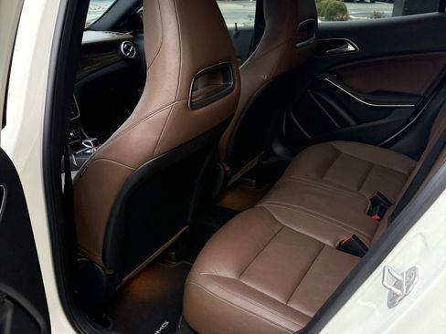 Used 2015 Mercedes-Benz GLA 45 AMG 4MATIC image 15