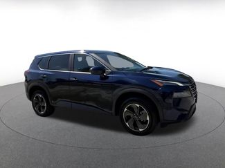 Used 2025 Nissan Rogue SV AWD/4WD video 2