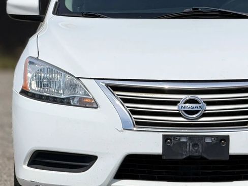 Used 2015 Nissan Sentra SV image 11