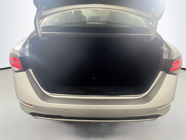 Used 2021 Nissan Sentra SV FWD image 29
