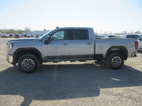 New 2026 GMC Sierra 2500 SLE w/ SLE Value Package; AWD/4WD image 10