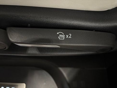 Used 2025 Cadillac Escalade V AWD/4WD image 41