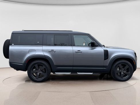 Used 2023 Land Rover Defender 130 S AWD/4WD image 6