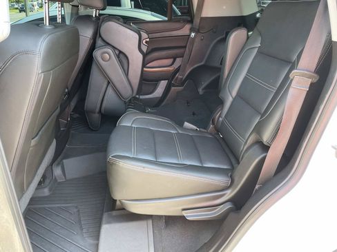 Used 2019 GMC Yukon Denali w/ Denali Ultimate Package AWD/4WD image 14