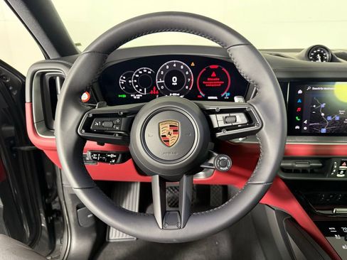 New 2026 Porsche Cayenne Coupe image 37