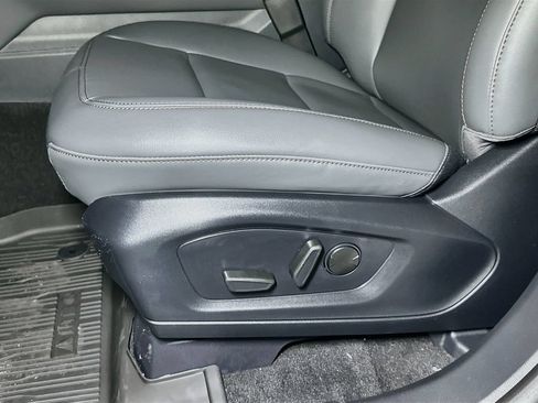 New 2026 Ford Explorer Active w/ Active Comfort Package AWD/4WD image 15