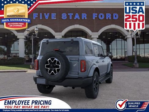 New 2025 Ford Bronco Outer Banks AWD/4WD image 8