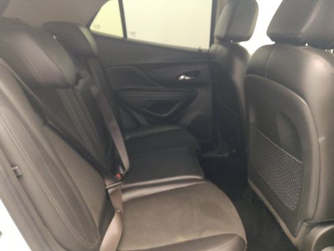 Used 2018 Buick Encore Preferred AWD/4WD image 19