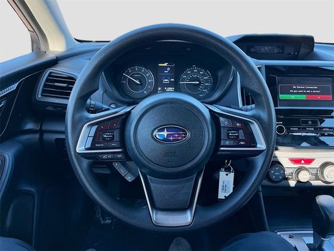 Used 2019 Subaru Impreza 2.0i Premium image 11