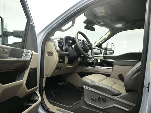 New 2026 Ford F450 Platinum w/ Platinum Plus Package AWD/4WD image 6