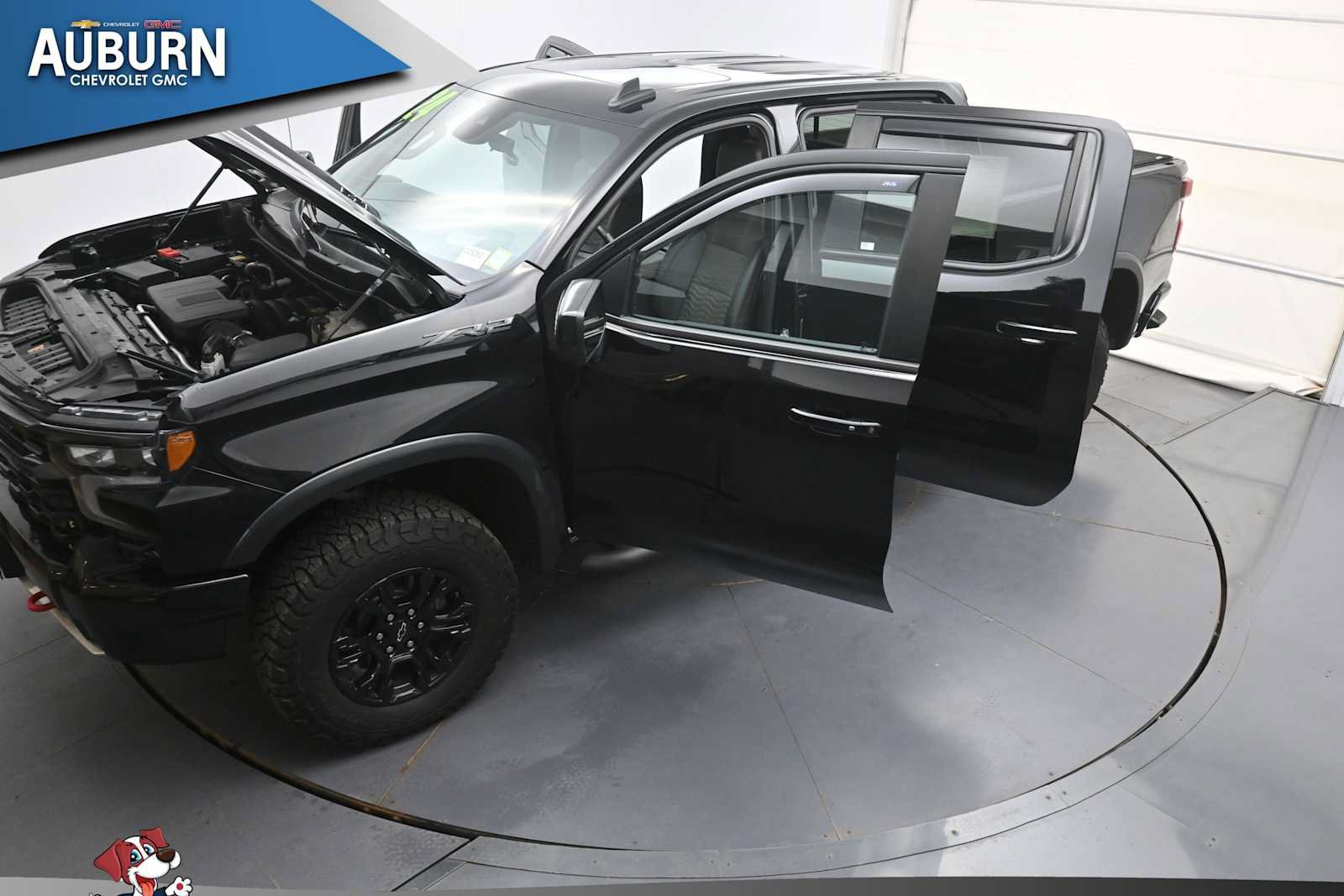 Used 2024 Chevrolet Silverado 1500 ZR2 w/ Technology Package AWD/4WD image 38