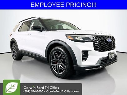New 2026 Ford Explorer ST w/ Sun And Sound Package