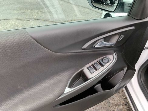 Used 2023 Chevrolet Malibu RS FWD image 20