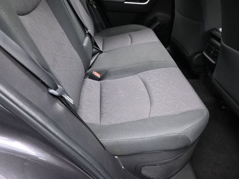 Used 2024 Toyota RAV4 XLE AWD/4WD image 35