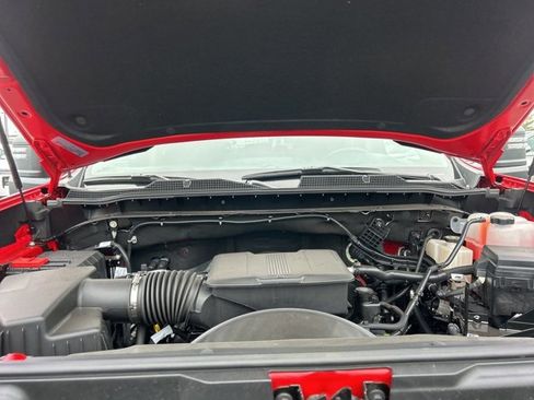 Used 2025 Chevrolet Silverado 2500 Custom w/ Custom Value Package image 34