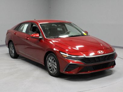 Used 2024 Hyundai Elantra SEL